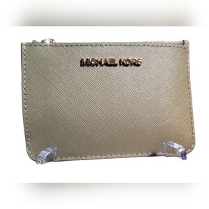 Michael Kors Jet Set Travel